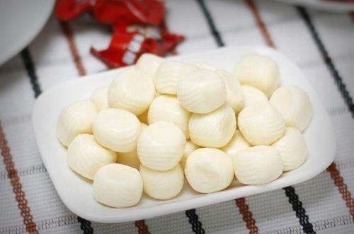 Kecil Kecil Kebisingan Susu Permen Mesin Kemasan Kantong